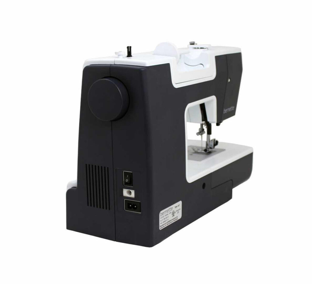 High-performance computerized sewing Bernette 37 Machine