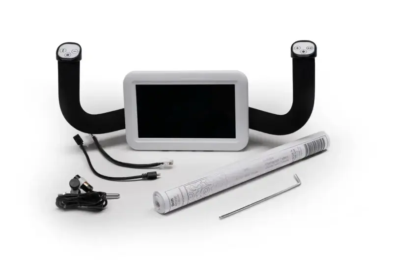 Precision quilting features Handi Quilter Amara 20