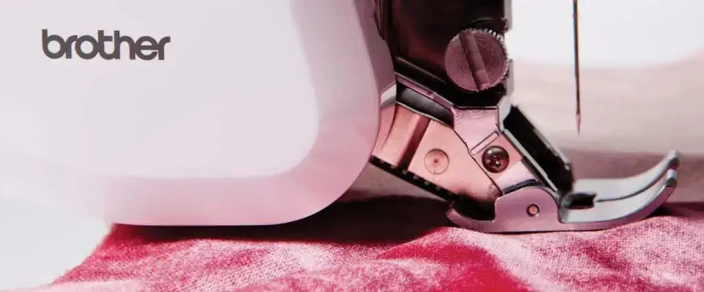 Brother Compact Dual Feed Foot for smooth stitch alignment during fabric feeding