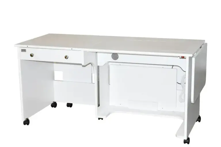 Horn Model 8280 Quilter's Dream XL for high-quality craftsmanship and durable quilting table construction