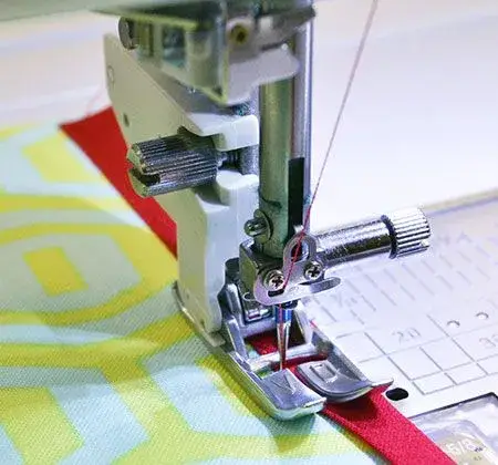 Janome AcuFeed Holder and VD Foot Single for ideal for quilting and garment sewing