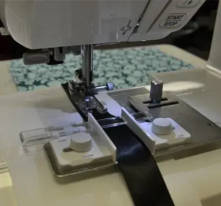 Janome Ribbon Sewing Guide for improving sewing projects with smooth ribbon feeding
