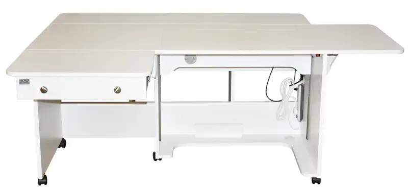 Horn Model 8280 Quilter's Dream XL for improving quilting accuracy with a stable work surface