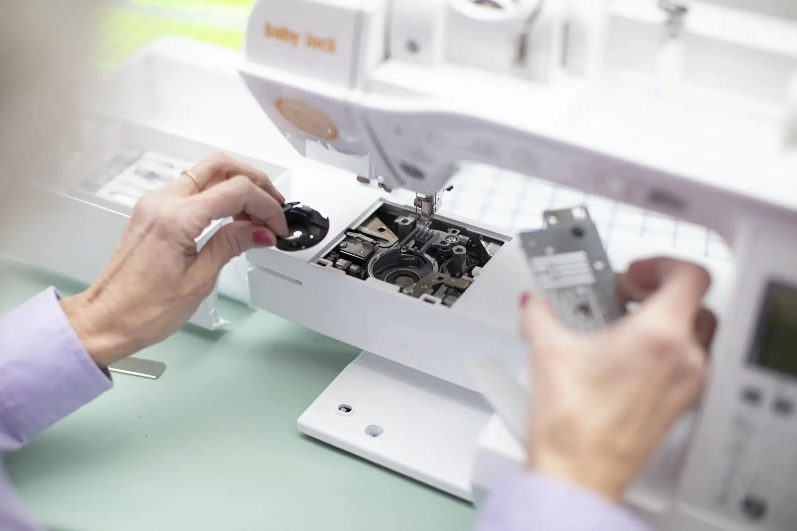Repair services for sewing machines, embroidery machines, quilting machine, longarm quilters, vacuum cleaners