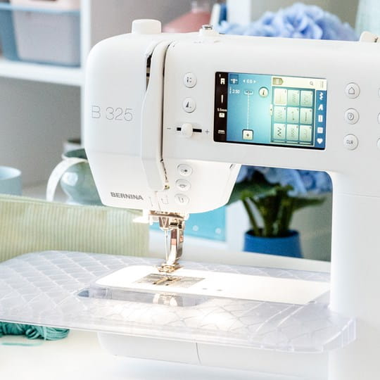 bernina 325 lets you save time with simple easy features