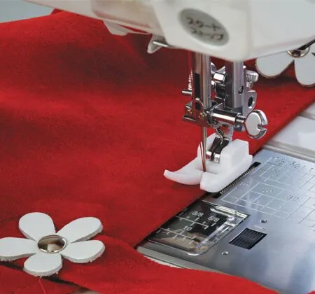 janome ultra glide foot high speed improves stitch consistency on synthetic fabrics
