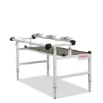 BERNINA Q16 with BERNINA Hoop Frame offers durable longarm construction