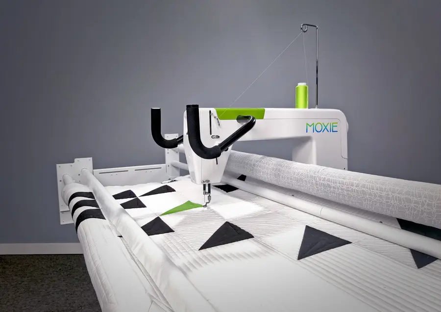 Handi Quilter Moxie longarm machine offers accurate stitch quality control