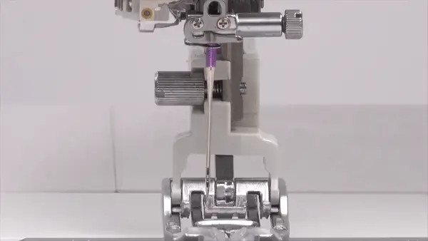 Elna eXcellence 720PRO includes adjustable stitch length width