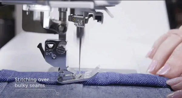 Elna eXcellence 782 offers flexible sewing capabilities