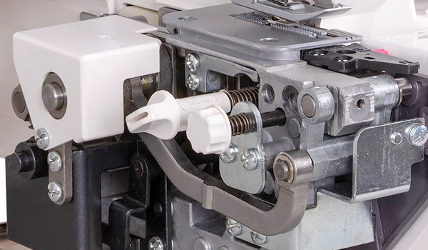 Janome MyLock 654D Sailing Line perfect for garment finishing