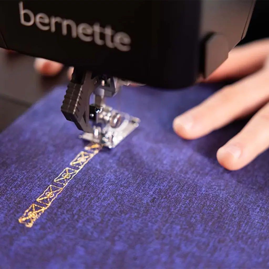 bernette b79 Harry Potter Edition includes bright LED lighting