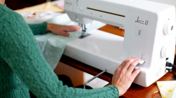 Baby Lock Jazz II sewing machine with adjustable stitch width