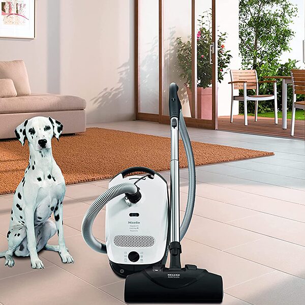 Miele Classic C1 Cat Dog PowerLine includes charcoal odor filter
