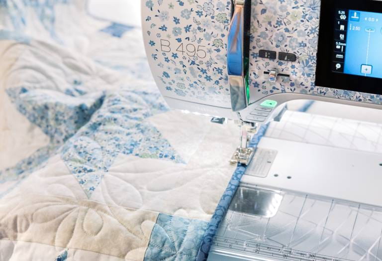 BERNINA 495 Liberty Edition includes jumbo bobbin automatic thread cutter system today
